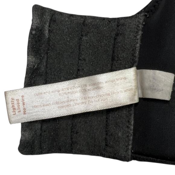 Cacique Invisible Backsmoother Light Lined No Wire Full Coverage Bra Black 42DD - Picture 6 of 6